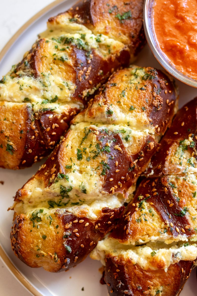 Disneyland’s Famous Cheesy Garlic Pretzel Bread