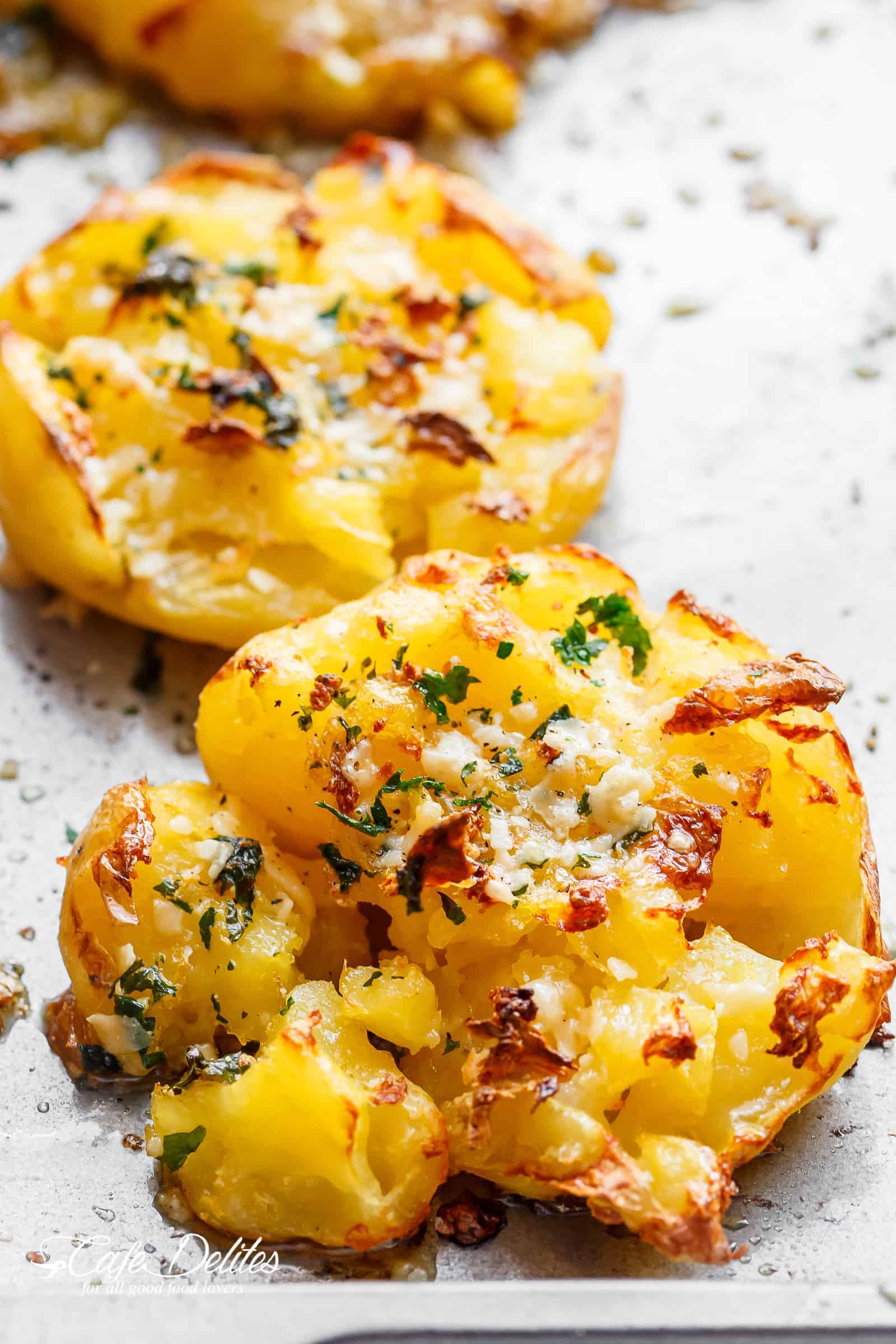 Smashed Garlic-Parmezan Potatoes🥔
